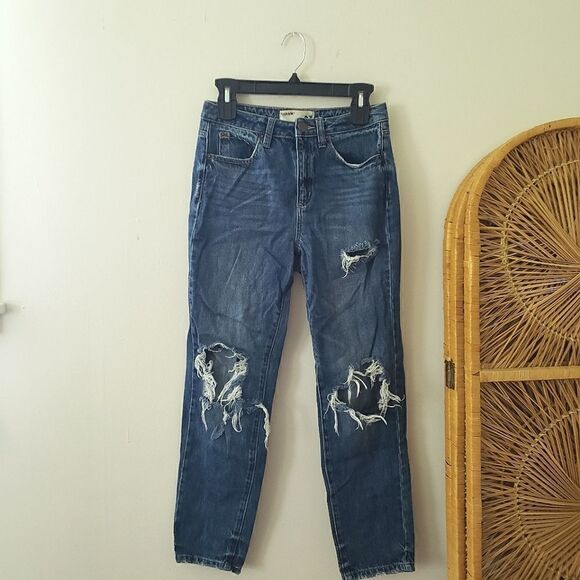 Garage Mom Jeans Distressed 3 - Picture 1 of 8